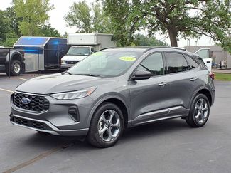 Used 2023 Ford Escape ST-Line w/ Tech Pack #1 AWD/4WD video 1
