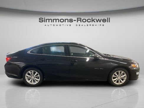 Used 2024 Chevrolet Malibu LT image 4