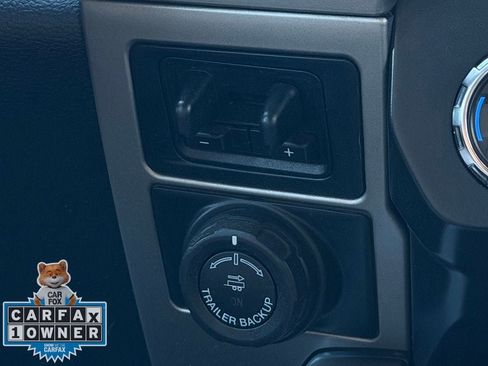 Used 2022 Ford F250 Lariat w/ Lariat Ultimate Package image 17