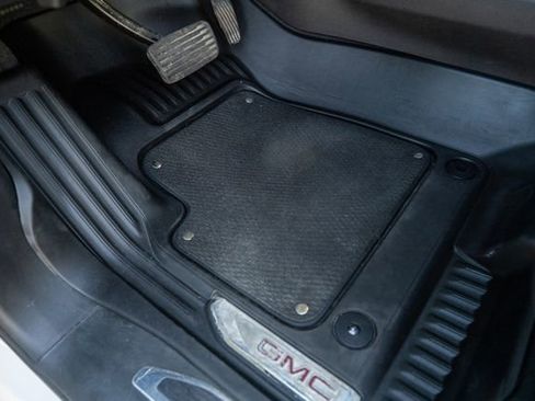 Used 2023 GMC Sierra 1500 AT4 image 25