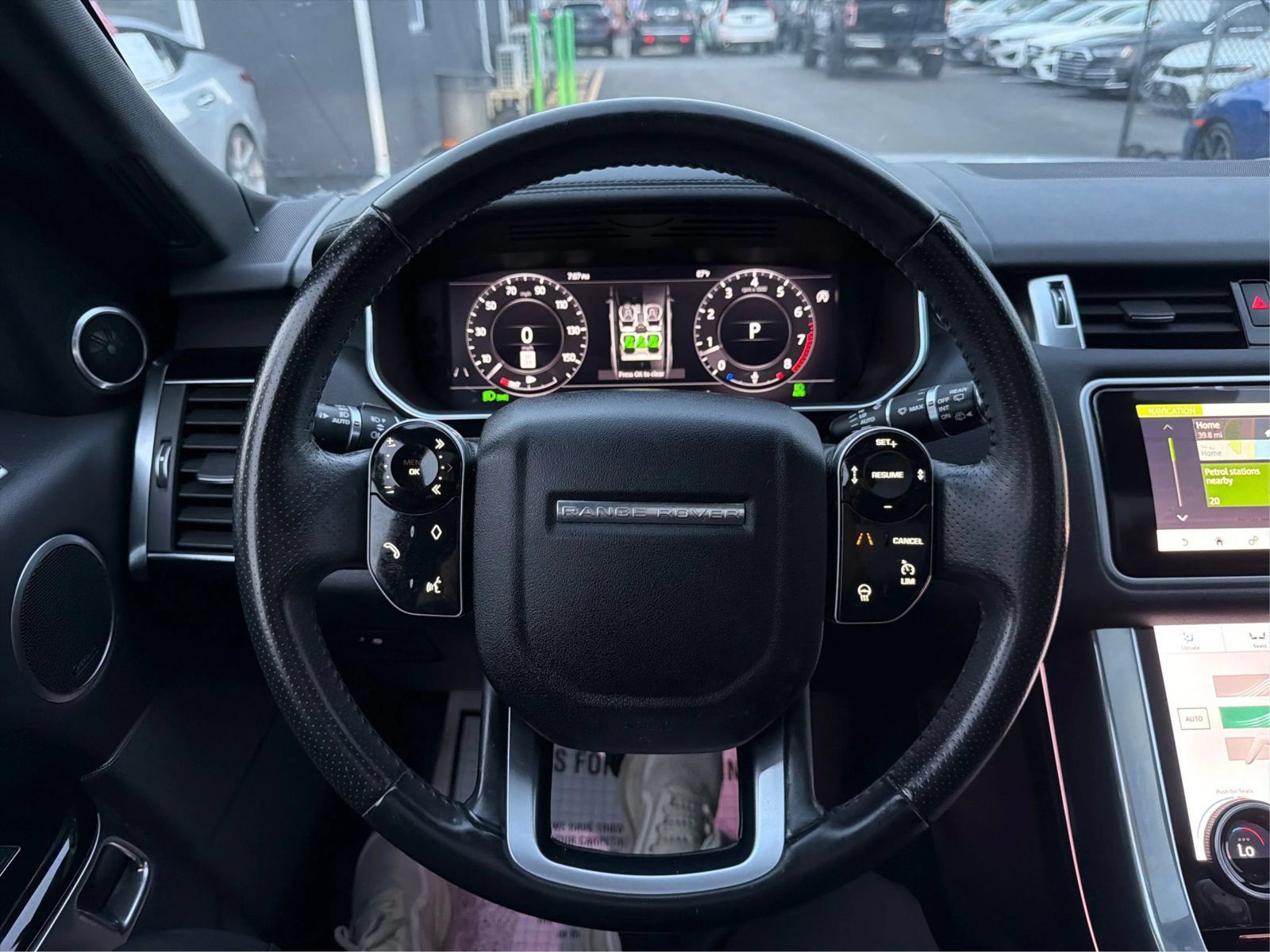Used 2018 Land Rover Range Rover Sport HSE AWD/4WD image 16