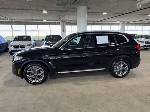 Used 2024 BMW X3 sDrive30i w/ Premium Package RWD image 9
