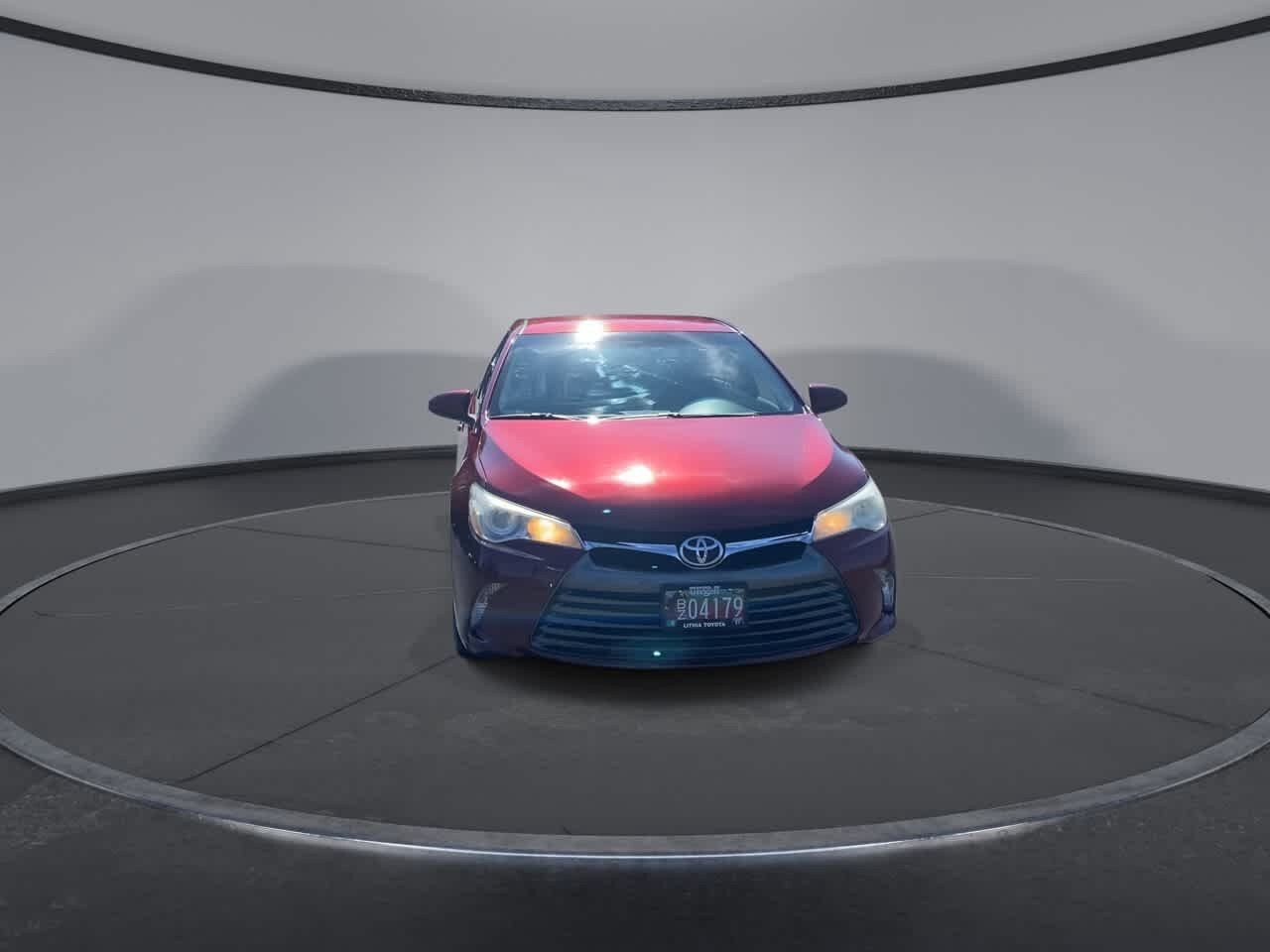 Used 2017 Toyota Camry LE FWD image 4