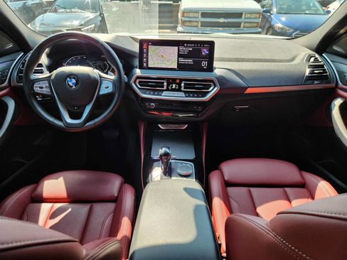 Used 2023 BMW X4 xDrive30i w/ Premium Package AWD/4WD image 8