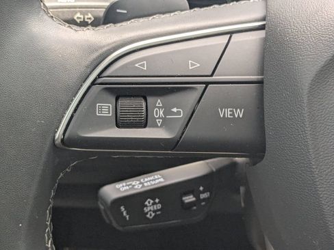 Used 2025 Audi Q8 Premium Plus AWD/4WD image 11