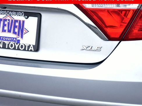 Used 2017 Toyota Camry XLE FWD image 10
