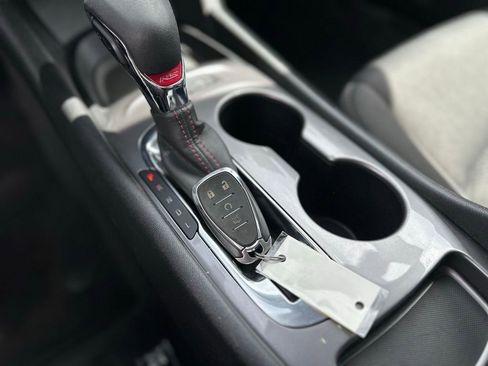 Used 2024 Chevrolet Malibu RS image 34