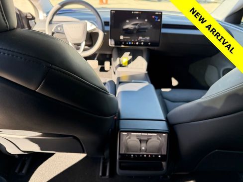 Used 2024 Tesla Model 3 image 5