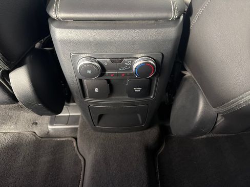 Used 2022 Ford Explorer ST w/ Equipment Group 401A AWD/4WD image 18