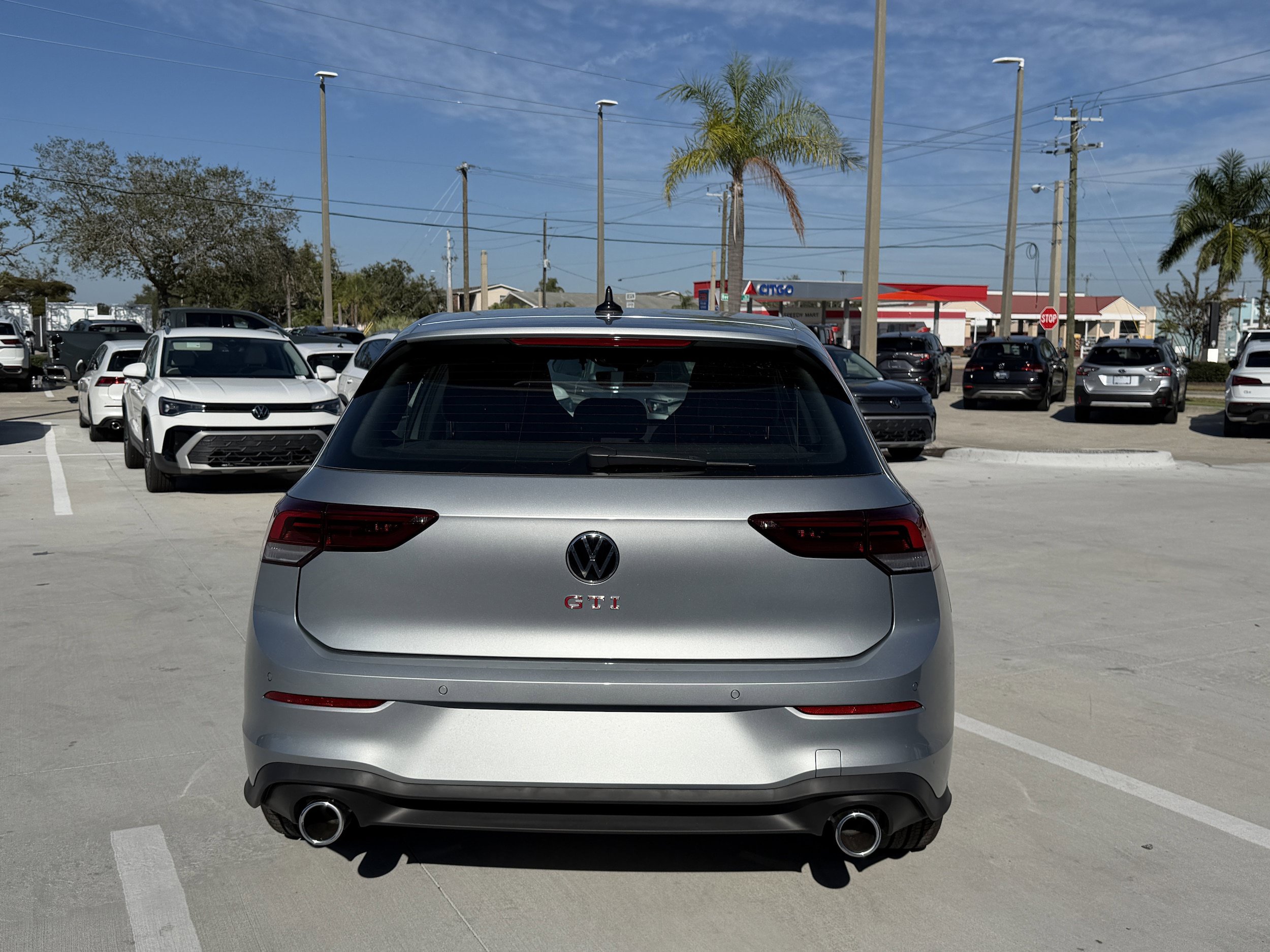 New 2026 Volkswagen GTI SE FWD image 4