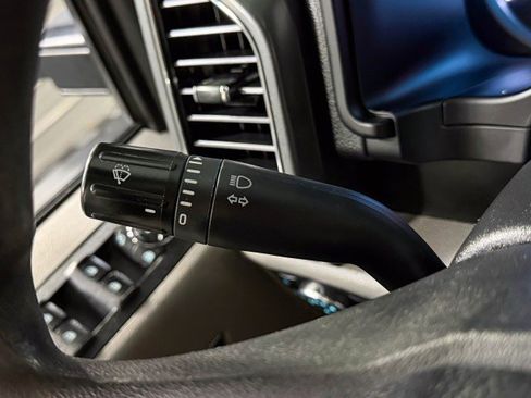 Used 2021 Ford F250 XLT w/ XLT Premium Package image 22