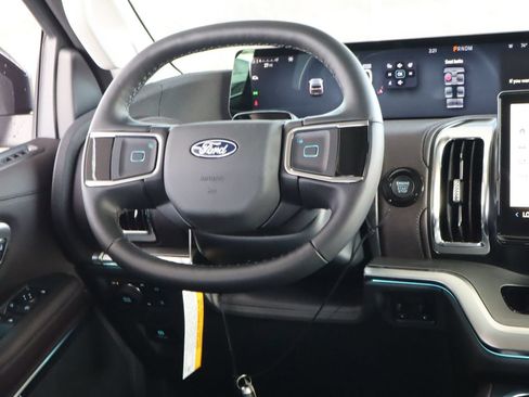 New 2027 Ford Expedition Platinum AWD/4WD image 28