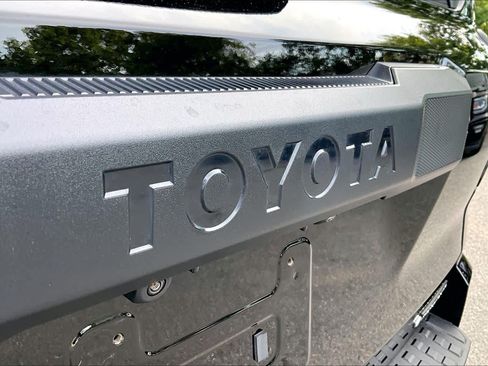 Certified 2025 Toyota 4Runner Trailhunter AWD/4WD image 29
