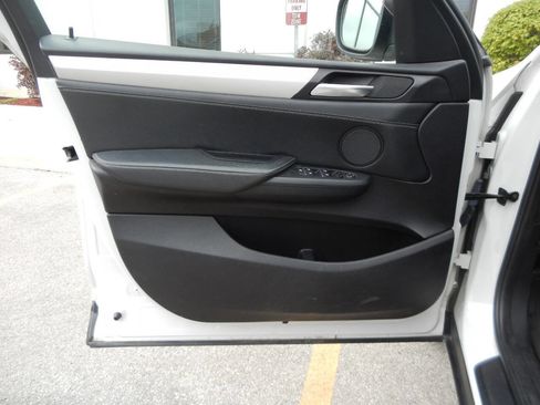 Used 2014 BMW X3 xDrive28i image 26