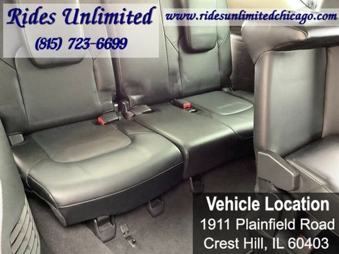 Used 2017 Nissan Armada Platinum w/ Interior Lighting Package image 40