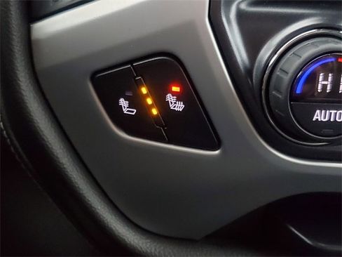 Used 2019 GMC Sierra 1500 SLE w/ SLE Value Package image 23