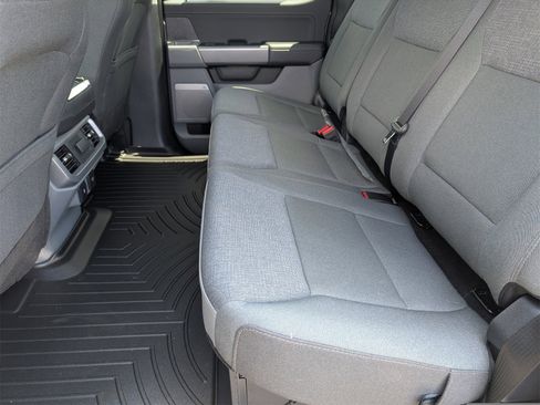 New 2025 Ford F150 XLT w/ Equipment Group 303A High image 32