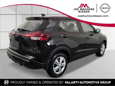 New 2025 Nissan Kicks Play S image 6