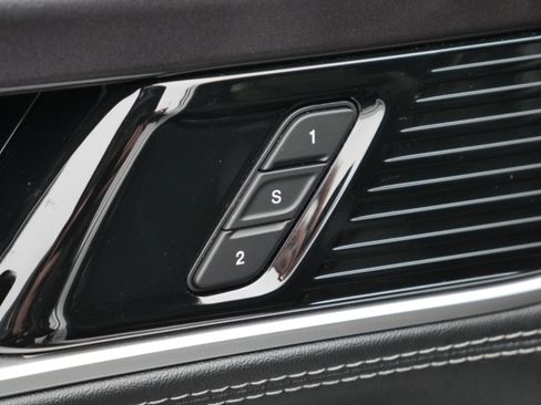 Used 2024 Jeep Wagoneer 4WD image 33