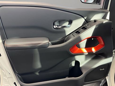 New 2025 Nissan Frontier PRO-4X w/ Pro Premium Package image 32