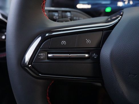 New 2026 Chevrolet Equinox EV RS image 19