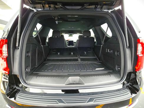 New 2026 GMC Yukon Elevation w/ LPO, Floor Liner Package image 10