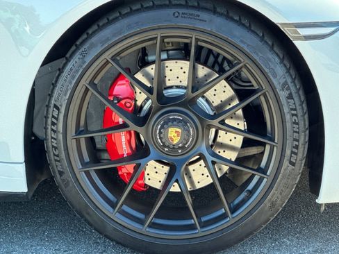 Used 2019 Porsche 911 Carrera GTS image 41