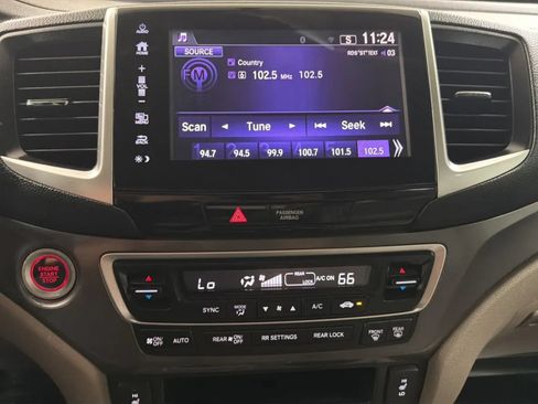 Used 2017 Honda Pilot EX-L image 14