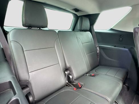 Used 2021 Chevrolet Traverse RS AWD/4WD image 26