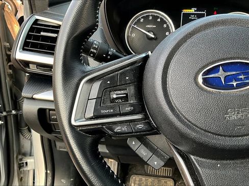 Used 2022 Subaru Forester Premium AWD/4WD image 10