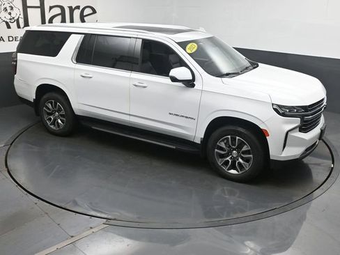 Used 2023 Chevrolet Suburban LT w/ LT Signature Plus Package AWD/4WD image 47