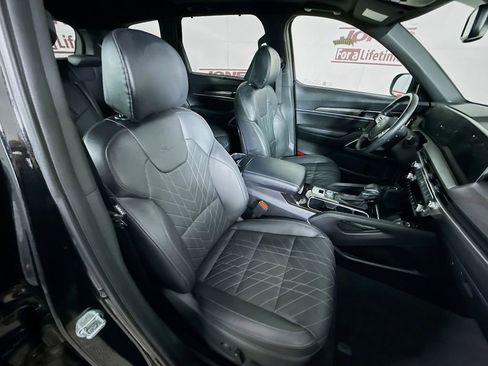 Used 2023 Kia Telluride EX X-Line image 34