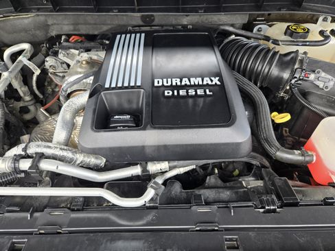 Used 2023 GMC Sierra 1500 AT4 w/ AT4 Premium Package AWD/4WD image 31