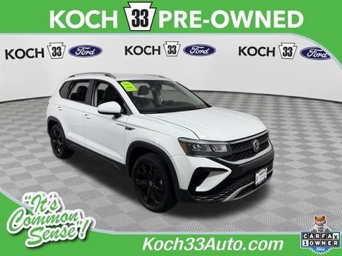 Used 2022 Volkswagen Taos SE w/ IQ.Drive SE Package image 1