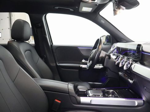 Certified 2022 Mercedes-Benz GLB 250 GLB 250 image 21