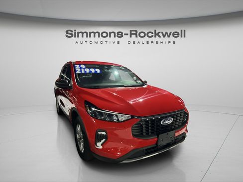 Used 2024 Ford Escape Active w/ Tech Pack #1 image 2