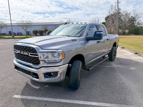 Used 2023 RAM 2500 Big Horn w/ Level B Equipment Group image 9