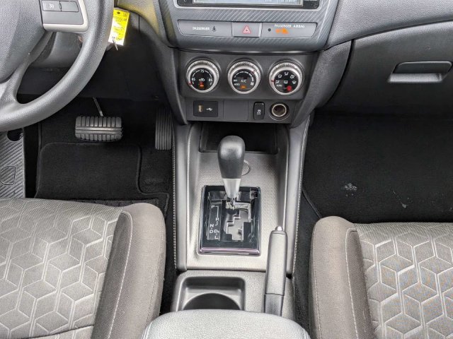 Used 2021 Mitsubishi Outlander Sport ES FWD image 18