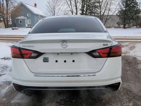 Used 2022 Nissan Altima 2.5 SR image 4