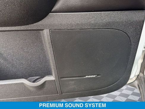 Used 2017 Chevrolet Traverse LT image 13