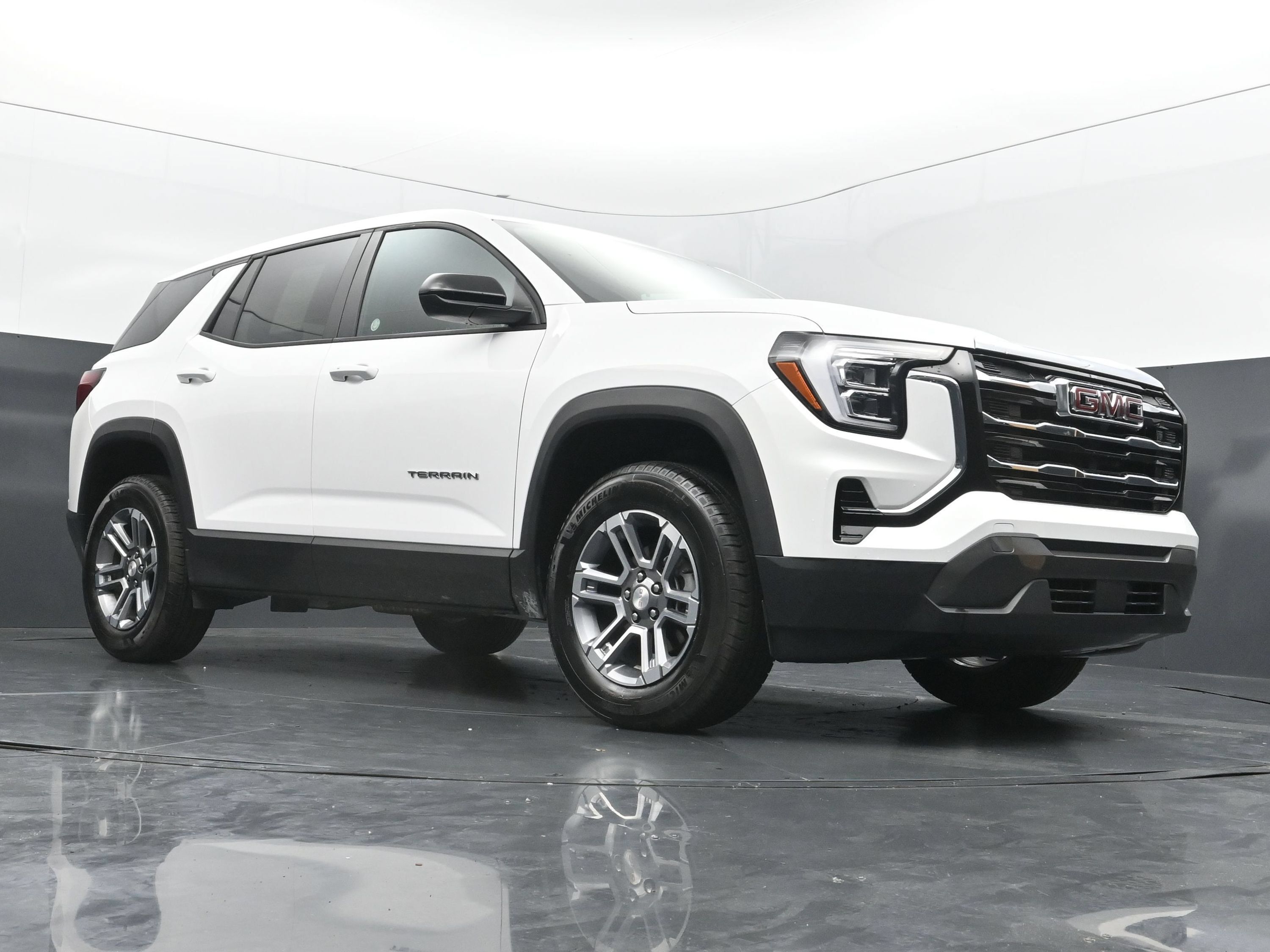 Used 2026 GMC Terrain Elevation FWD image 41