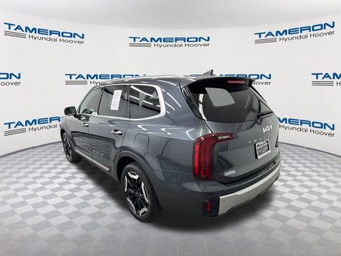 Used 2024 Kia Telluride S AWD/4WD image 3