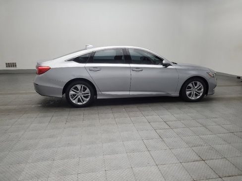 Used 2018 Honda Accord LX image 10