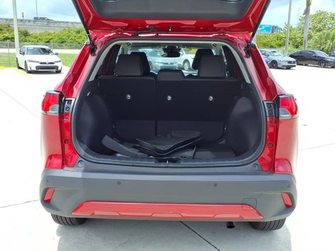 Used 2023 Toyota Corolla Cross XLE FWD image 19