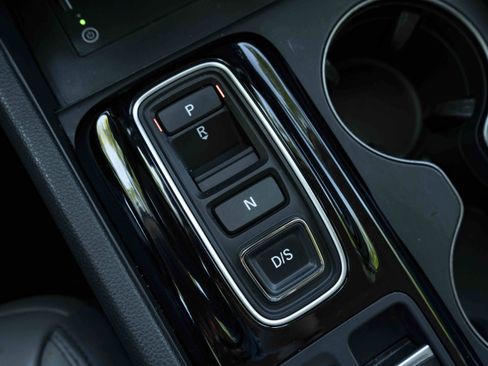 Used 2024 Honda Pilot EX-L image 30