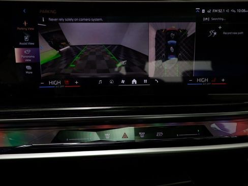 New 2026 BMW i7 xDrive60 w/ Executive Package AWD/4WD image 11