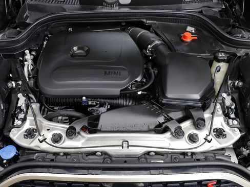 Certified 2025 MINI Cooper S image 20