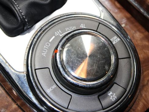 Used 2018 INFINITI QX80 4WD w/ Driver Assistance Package image 27