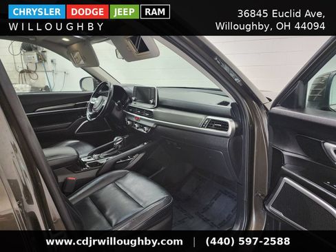 Used 2020 Kia Telluride S AWD/4WD image 38