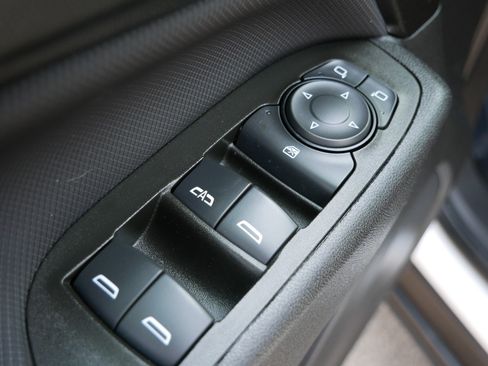 Used 2024 Chevrolet Equinox RS AWD/4WD image 19